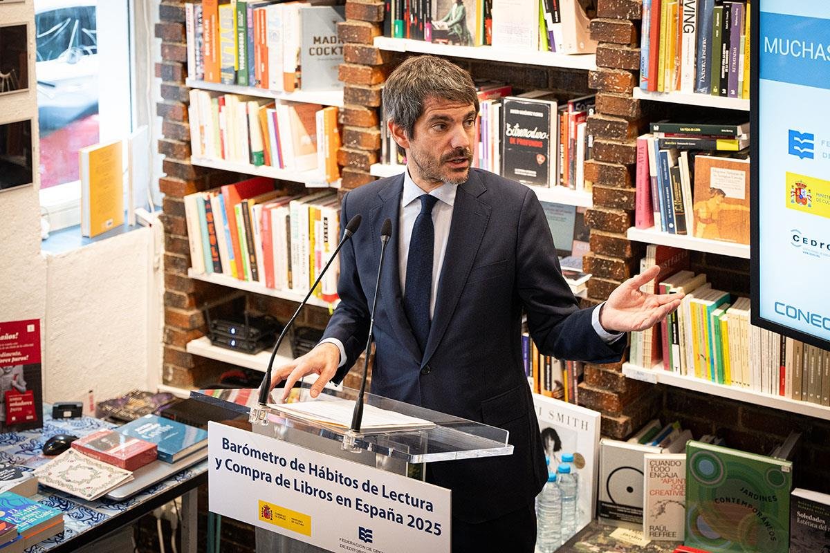 El ministro Urtasun sobre la lectura en España.