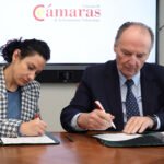 La consellera de servicios sociales Elena Albalat y José Vicente Morata, presidente presidente del Consejo de Cámaras