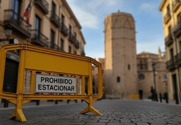 eñal de prohibido aparcar en el centro de València por las procesiones de San Vicente Mártir