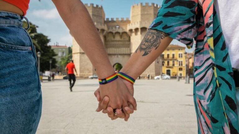 Presentación de las jornadas de sensibilización de los Gay Games València.