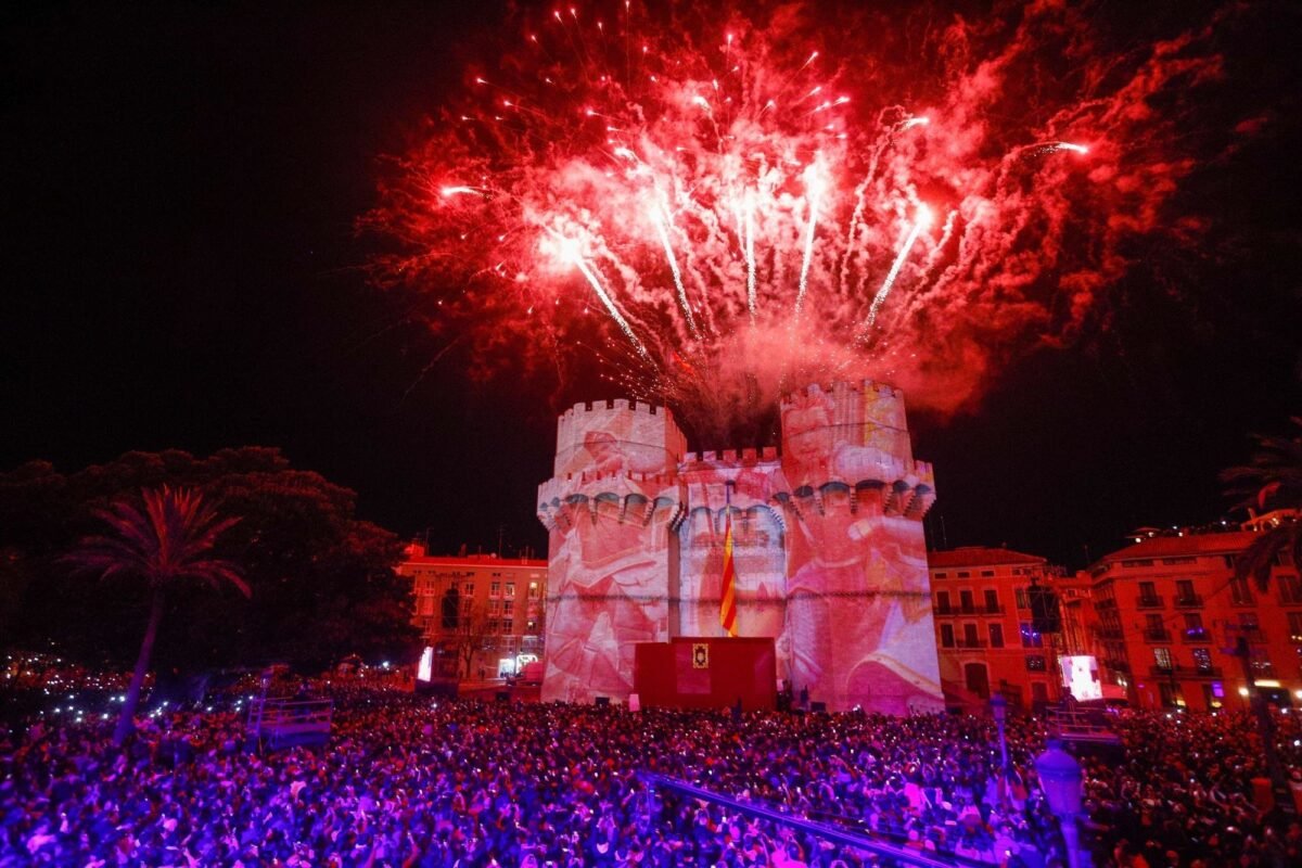 Solo quedan 5 días para la Crida de las fallas en Valencia: conoce aquí su historia Crida de Valencia 2023 por La FAM cia de teatre
