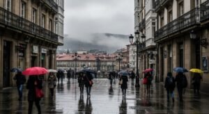 Mapa de previsión y cielos nubosos que marcan el tiempo hoy.
