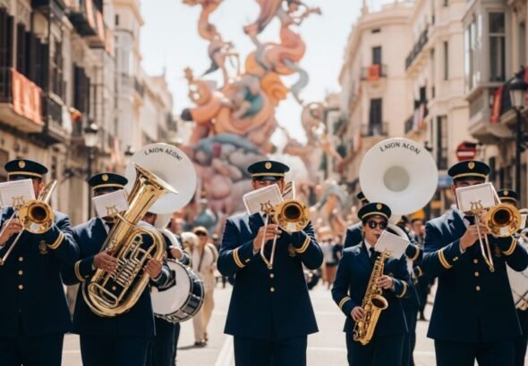 Banda de música interpretando piezas tradicionales, representativa de la música de las Fallas.