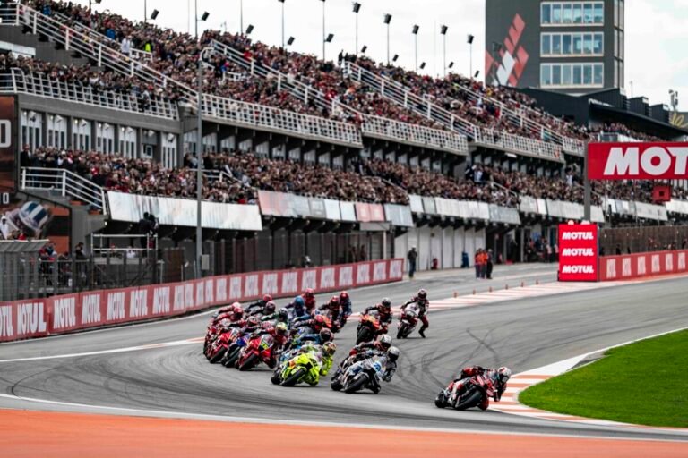 El Circuit Ricardo Tormo acogerá la última prueba del Mundial de MotoGP el 29 de noviembre Imagen del gran premio de 2025 en el circuito Ricardo Tormo de Cheste del mundial de MotoGP.