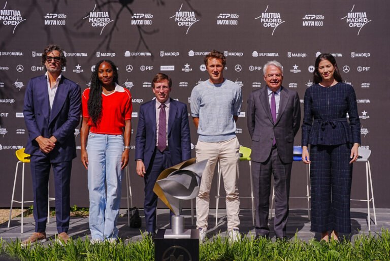 Almeida, en la presentación del Mutua Madrid Open 2026 con representantes