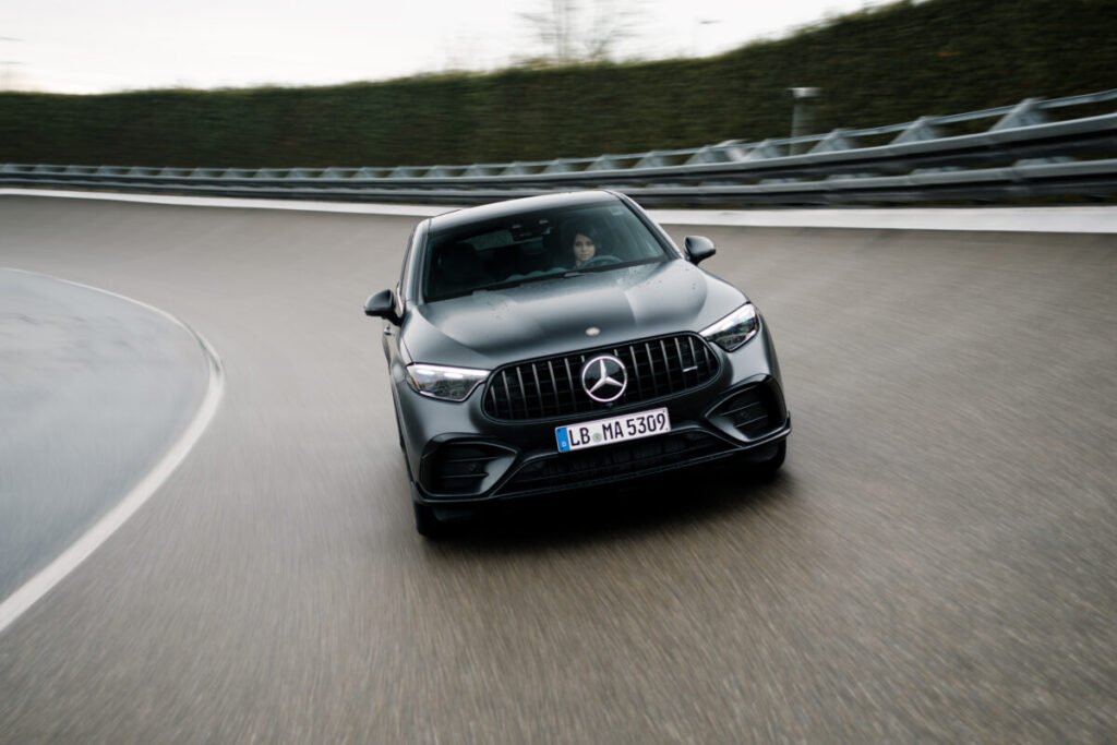 Nuevo Mercedes-AMG GLC 53 4MATIC+: motor de 449 CV y estreno de modo Drift Exterior frontal del nuevo Mercedes-AMG GLC 53 4MATIC+ 2026