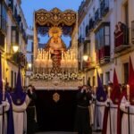 Recreación digital de una procesión de Semana Santa en el domingo de Resurrección.