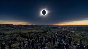 El rastro histórico de eclipses que anticipa la próxima gran oscuridad sobre España Recreación digital de uno de los próximos eclipses en España.