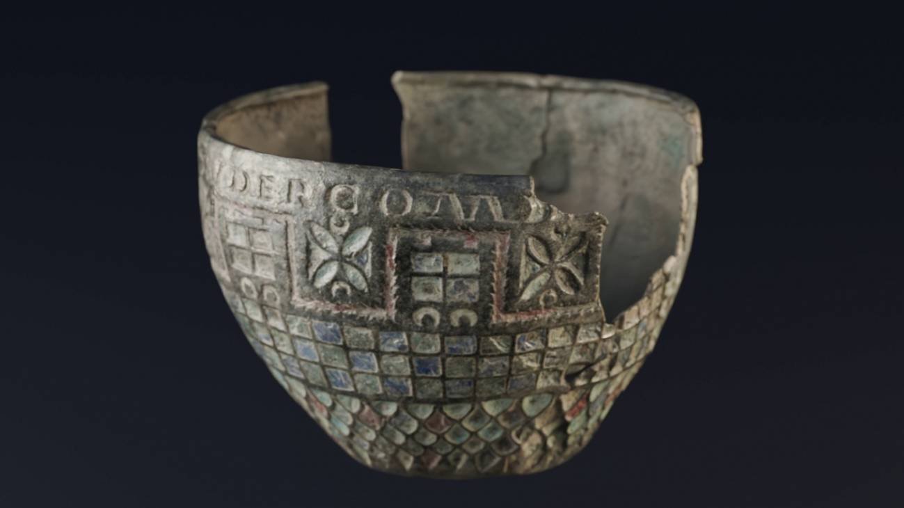 Reconstrucción 3D de la copa romana de Berlanga, un objeto de recuerdo militar.