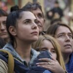 Movistar Plus+ pone fecha a 'Yo siempre a veces', la serie que compite en Canneseries Una de las imágenes de la temporada de "Yo siempre a veces".