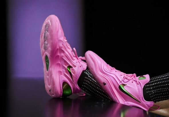 Vista de las nuevas zapatillas de Nike A'Two de A'ja Wilson.