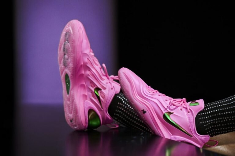 Vista de las nuevas zapatillas de Nike A'Two de A'ja Wilson.