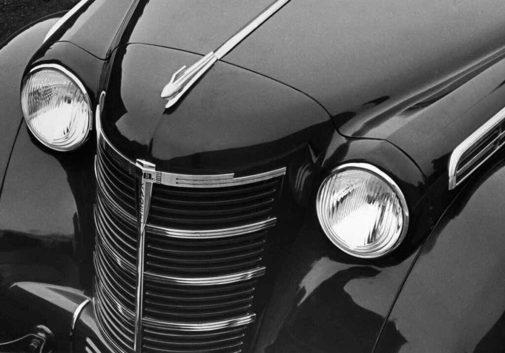 El coche que puso a rodar a un país: La legendaria saga del Opel Kadett Imagen en primer plano del frontal del Opel Kadett 1936-1938