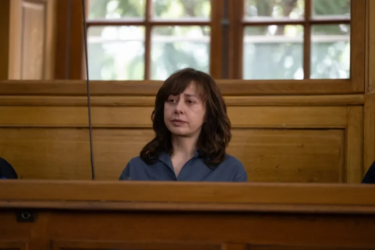 Valérie BONNETON, en una de las escenas de “El caso de Laura Stern” , que se estrena en Filmin