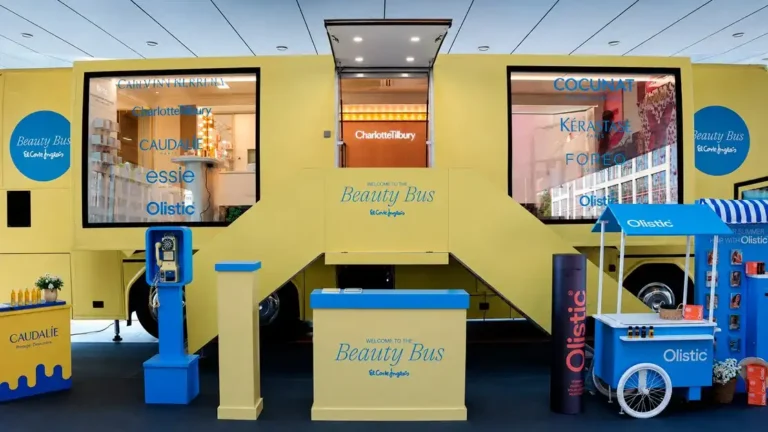 Imagen de la Beauty Station de El Corte Inglés que paseará por las calles de varias ciudades de España este 2026