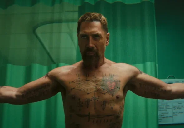 Imagen que muestra a Javier Bardem en una de las escenas de la serie Cape Fear que se estrena en Apple TV