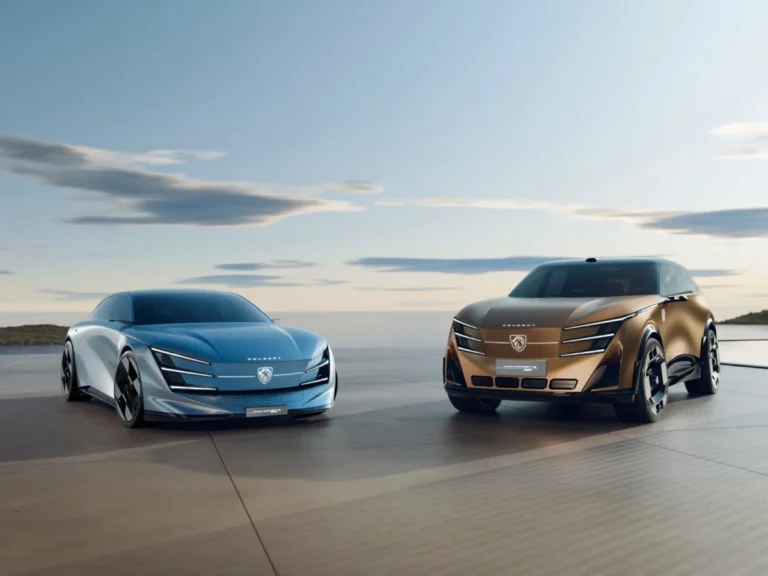 Imagen que muestra los nuevos Concept Car de Peugeot en Pekin. Los nuevos concept 6 y concept 8