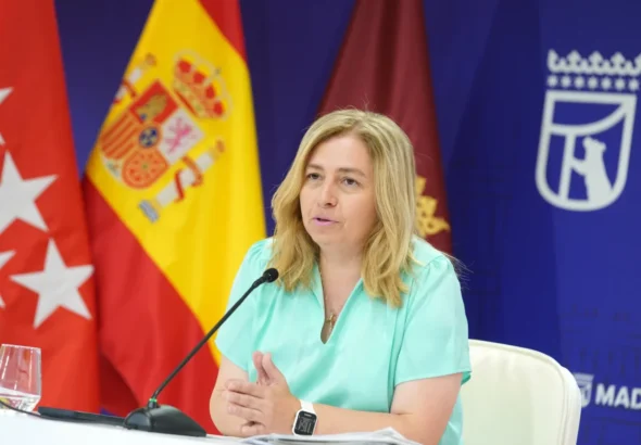 Imagne que muestra a Sanz en la rueda de prensa tras la junta de gobierno sobre el Plan Rehabilita de Madrid