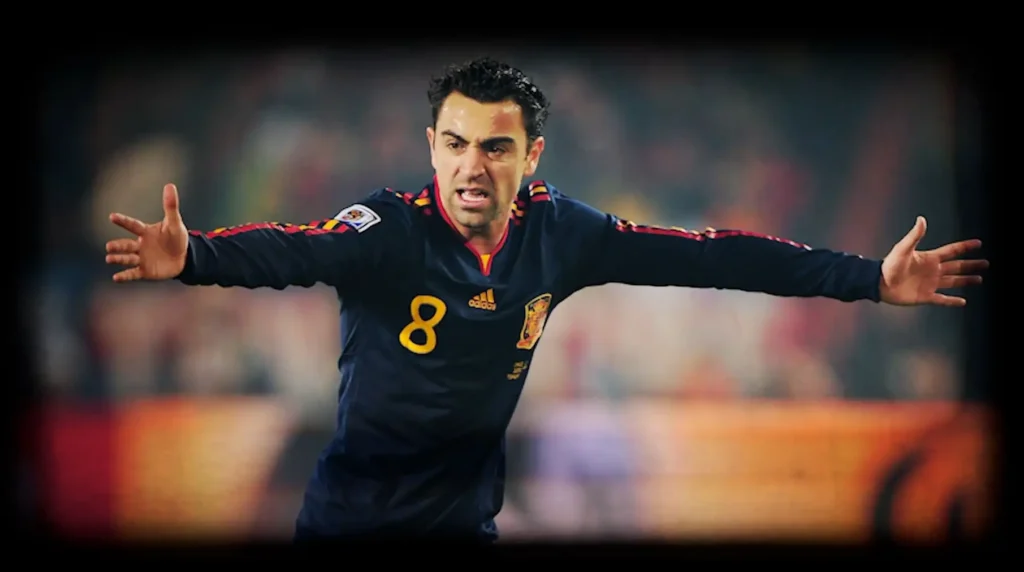 Movistar Plus+ calienta el Mundial 2026 con cinco documentales Imagen que muestra a Xavi Hernández vistiendo la camiseta de la Selección Española