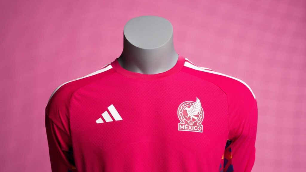 ¿Qué secretos tenía guardados adidas en las camisetas de portero para el Mundial? camiseta diseñada por adidas para México en el mundial 2026
