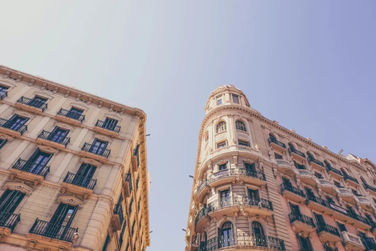 Imagen que muestra una finca de alquiler en Barcelona