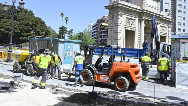 Imagen de las obras de la calle Colón de Valencia