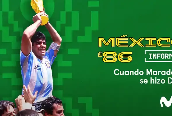 Imagen que muestra el cartel oficial del documental Mexico 86 con Diego Armando Maradona en la portada levantando la copa del Mundo