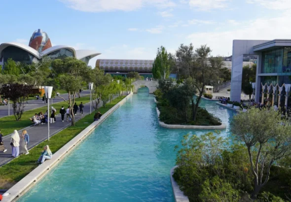 Imagen que muestra el parque del río de Valencia con el Circuit Valencia Ciutat del Running