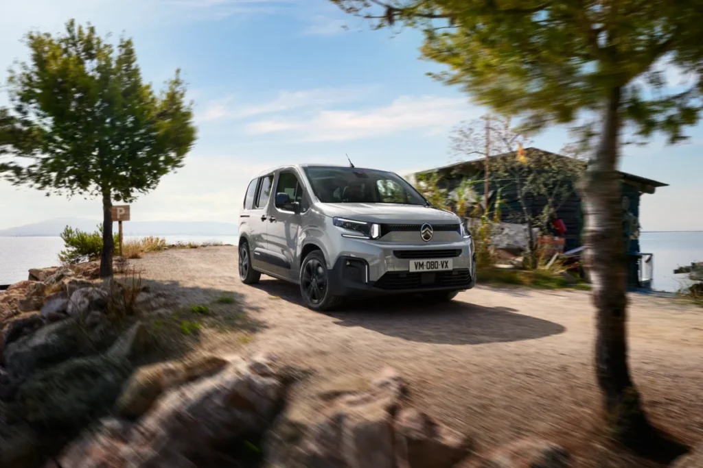 El Citroën Berlingo cumple 30 años y saca una edición especial para que metas toda tu vida dentro Imagen de la edición especial de la Citroën Berlingo por su 30 aniversario