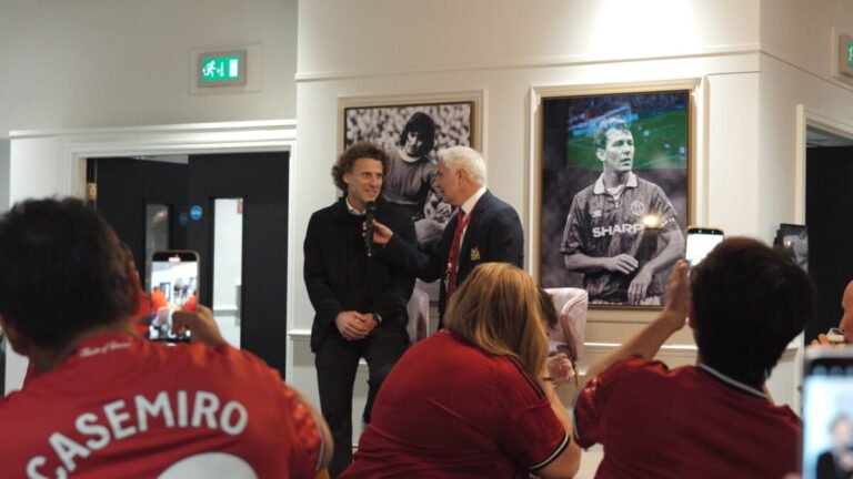 Diego Forlán rompe su silencio en su documental de Movistar Plus Imagen que muestra a Diego Forlán siendo entrevistado.