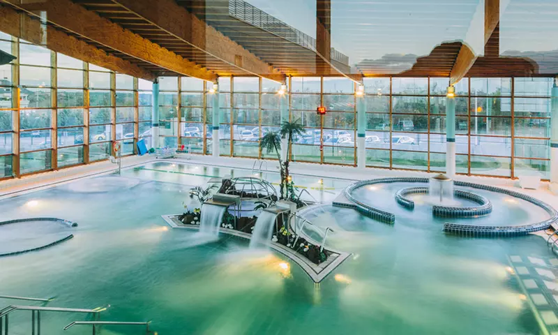 Imagen que muestra la piscina del Forus Las Rejas Majadahonda