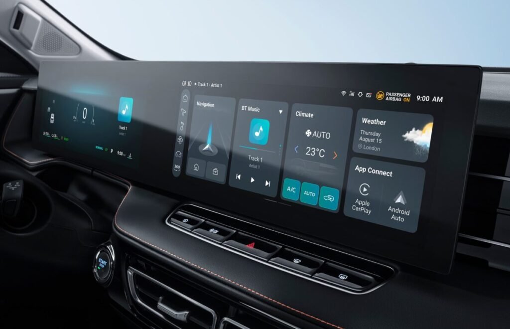 El golazo de MG con descuentos de hasta 12.800€ hasta final de mes Imagen que muestra los detalles de la pantalla del MG HS PHEV