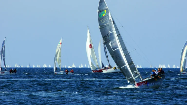 Imagen que ilustra el Trofeo SM La Reina de Vela de Valencia de 2026. Imagen de recurso