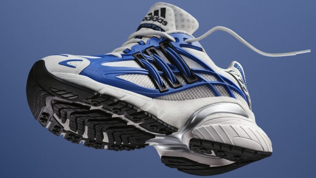 adidas presenta sus zapatillas más atrevidas para otoño 2026 Imagen de las nuevas ADISTAR XLG donde se puede ver el lateral y la suela