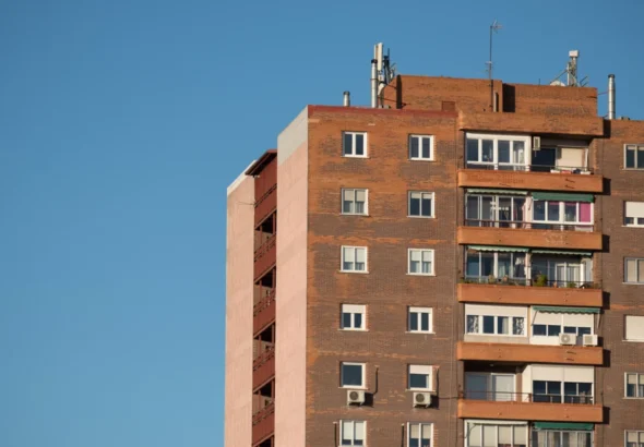 Imagen que muestra una finca en Valencia para ilustrar la evolución de los precios de la vivienda