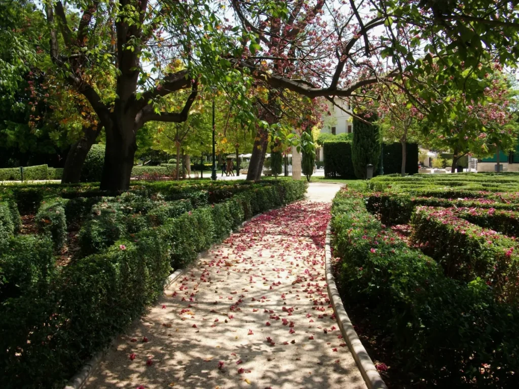 Agenda completa de la Feria de Julio en València para este sábado y domingo Imagen que muestra los Jardines de Viveros de Valencia