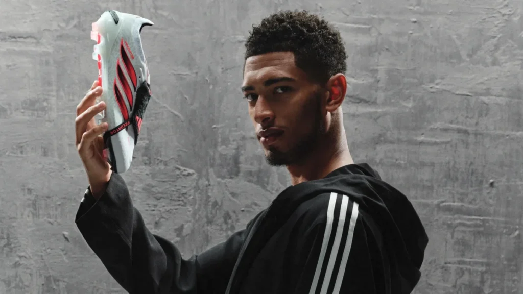 ¿Predator o F50? El nuevo pack de adidas para el Mundial 2026 con Lamine Yamal y Bellingham Imagen de Jude Bellingham con las nuevas adidas PREDATOR
