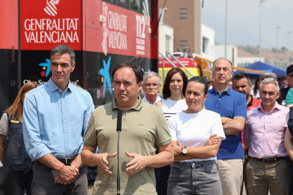 Plan de rescate para la Sierra de Espadán: la Generalitat activará ayudas tras el incendio de La Vall d'Uixó La vall de uxó recibe a Pedro Sanchez y al President de la Generalitat Valenciana como muestra la imagen