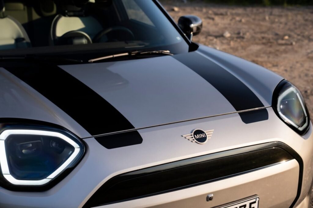 Así transforma MINI su Aceman E eléctrico en un crossover listo para el barro y las curvas Imagen de los detalles del diseño del nuevo MINI Aceman E