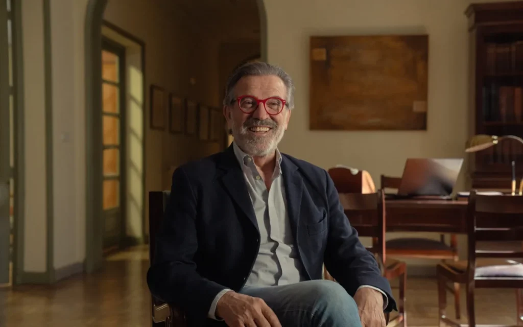 El juicio más surrealista de España: cuando Chiquito de la Calzada demandó a su propio clon de la tele Pepe Navarro en el documental de Movistar Plus 'El otro Chiquito'