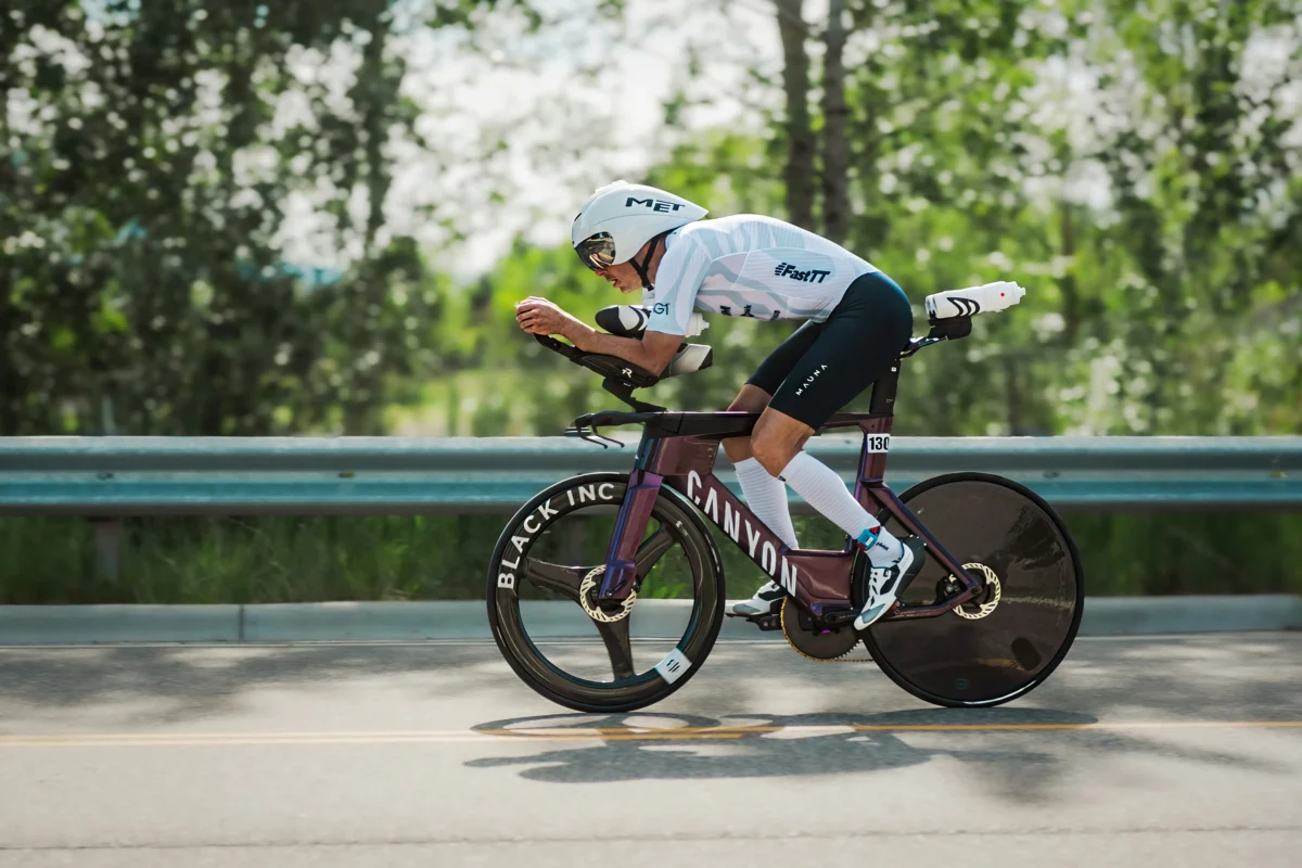 Imagen que muestra a un ciclista del Tour de Francia en la segunda etapa de Tarragona - Barcelona. Imagen de recurso.