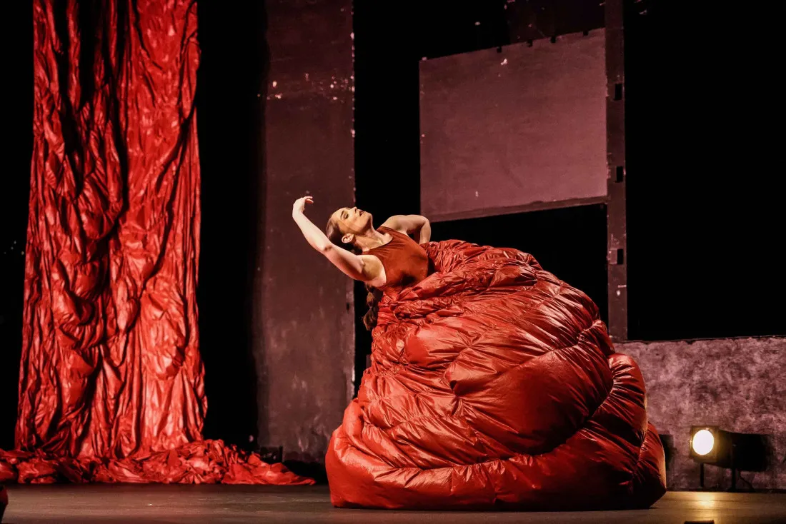 Veranos de la Villa, en una de las imágenes , muestra a la artista sevillana Paula Comitre , será uno de los espectáculos del 14 al 19 de julio.
