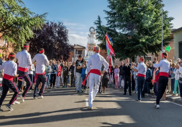 Tráfico en San fermín: la imagen muestra una calle de fiestas cortada