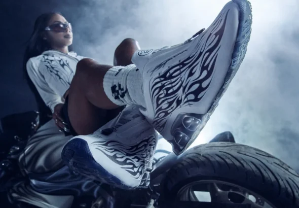 Las nuevas adidas Originals Hellstar MEGARIDE S2 2 puestas y vistas de lateral