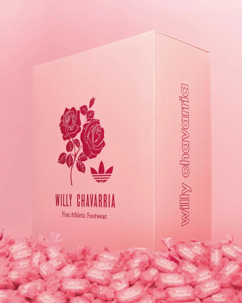 Las zapatillas rosas de adidas y Willy Chavarria que rompieron París ya tienen fecha de salida Las nuevas adidas Originals x Willy Chavarria Pink Megaride AG vista del packaging exclusivo de la colección