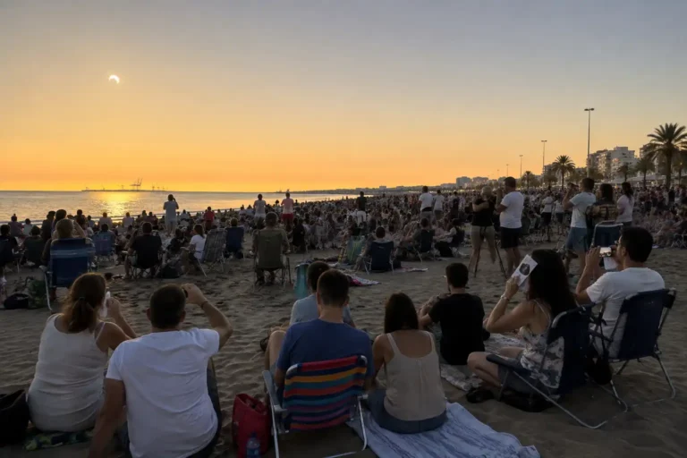 El eclipse solar de España este 12 de agosto dejará una oportunidad única , alineando la Luna, el Sol y dejando una vista única de las Perseidas