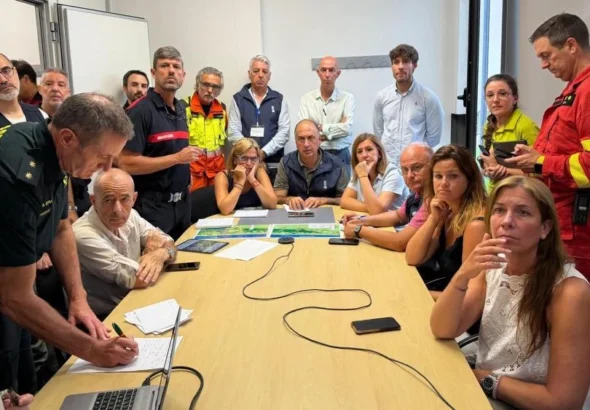 Incendio de El Saler con María José Catalá y representantes institucionales y de emergencias