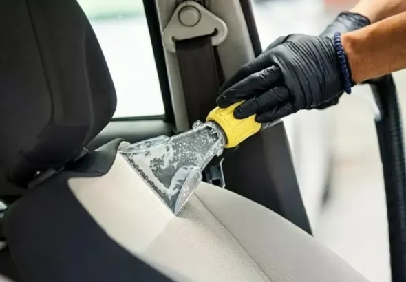 Imagen del lavado de coches completo con tapiceria e interior desinfectado