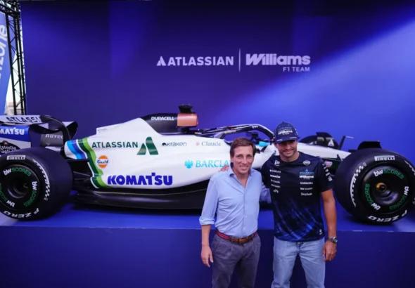 Fórmula 1 en Madrid: Carlos Sainz y Almeida ante el monoplaza de Williams
